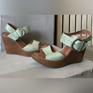 Born Sage Green Wedges